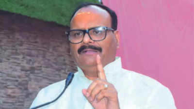 Lucknow: Deputy CM Brajesh Pathak recommends dismissal of 17 govt doctors for absenteeism