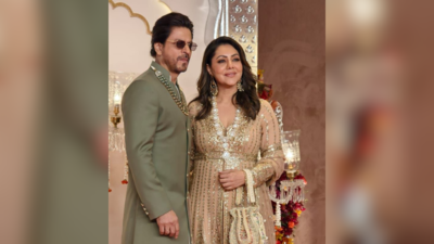 AR wedding: Shah Rukh Khan and Gauri Khan prove they are the golden couple of Bollywood