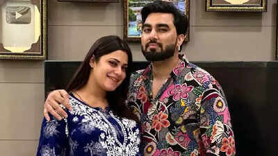 Bigg Boss OTT 3: Did Armaan Malik get romantic with his second ...