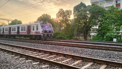 Chennai rain forecast forces railways to withdraw line block and train ...