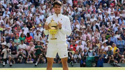 Alcaraz Triumphs Over Djokovic to Claim Wimbledon Title - Djokovic's Wimbledon Record and Achievements