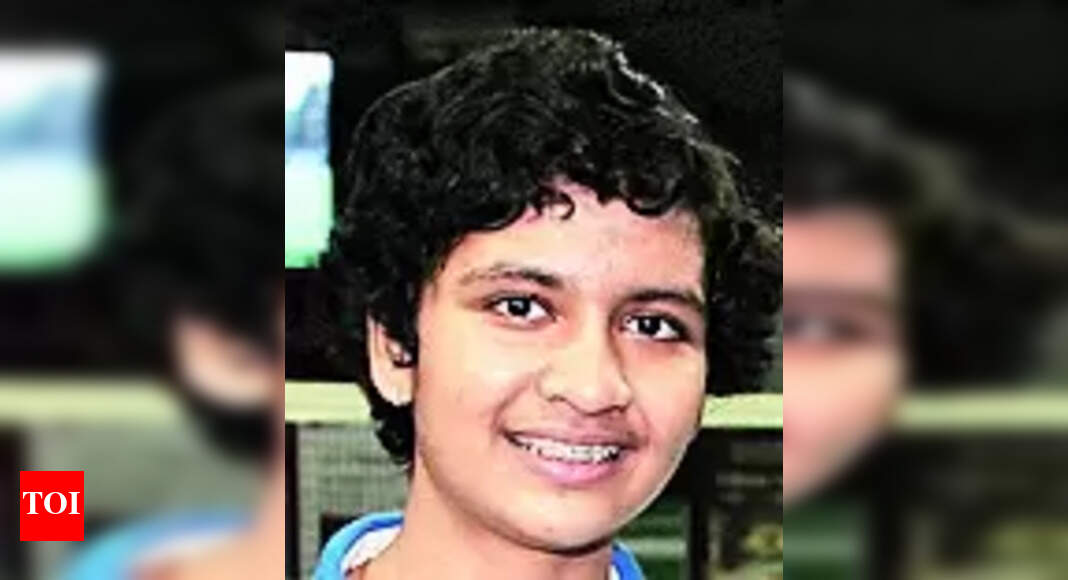 Tasnim Mir Wins Women's Singles Title at V V Natu Memorial All India Senior Ranking Badminton Tournament | Ahmedabad News