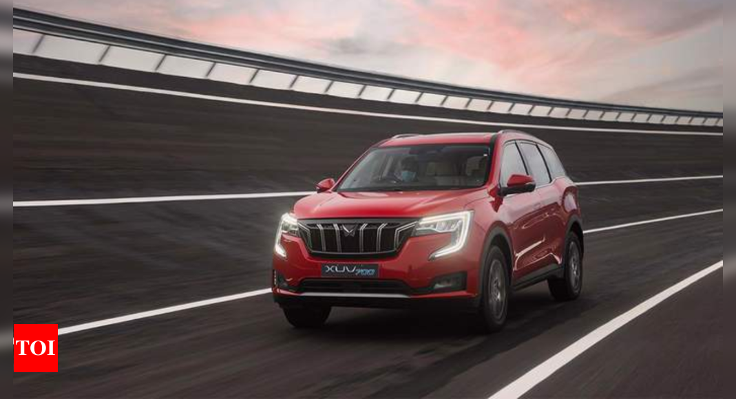 Mahindra XUV 700 on road prices in top cities in India: New prices after massive Rs 2.2 lakh discount!