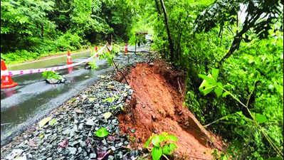 Part of Chorla Ghat stretch collapses