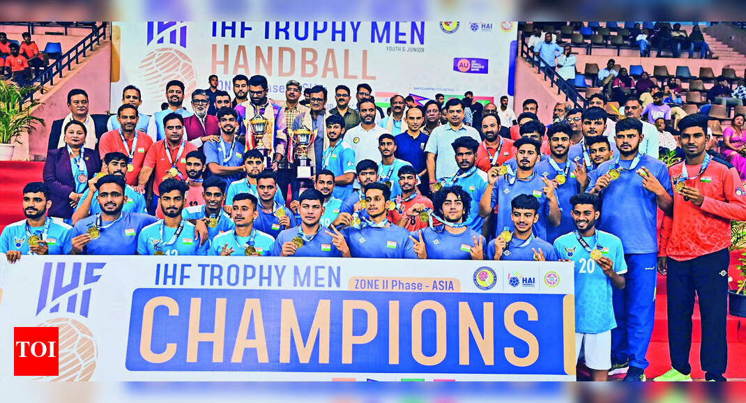 Handball: India sweeps Youth and Junior titles at IHF Trophy Handball ...