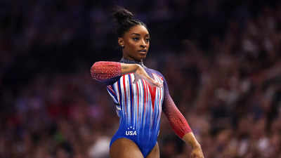 Simone Biles poised to reclaim Olympic throne after Tokyo tumult