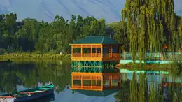 9 great ways to experience Srinagar in summer
