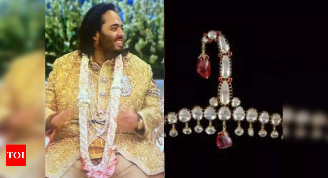 Anant Ambani Kalgi: Anant Ambani wore Mughal emperor Shah Jahan's kalgi as bazuband at his grand wedding | – Times of India