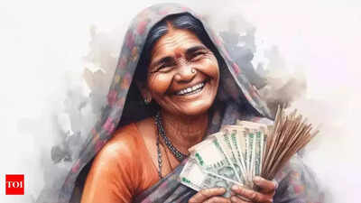 The Mukhya Mantri Majhi Ladki Bahin Yojana provides Rs 1,500/month to underprivileged women, with 44 lakh applications so far. Costs Rs 46,000 crore/year, aiding Mahayuti’s election strategy. Deadline is Aug 31, with 1 crore applications expected Maharashtra: 44 lakh online applications in 2 weeks for Rs 1.5k-a-month Mukhya Mantri Majhi Ladki Bahin Yojana