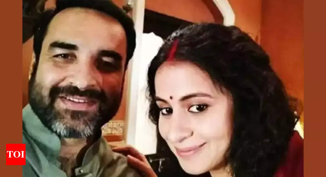 Rasika Dugal recalls her ‘fan moment’ with Pankaj Tripathi on the sets of ‘Mirzapur’ | Hindi Movie News