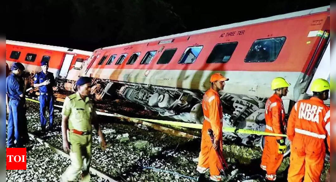 Four Killed in Chandigarh-Dibrugarh Express Derailment