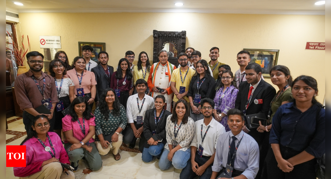 Leadership Tour Empowers Students Across India