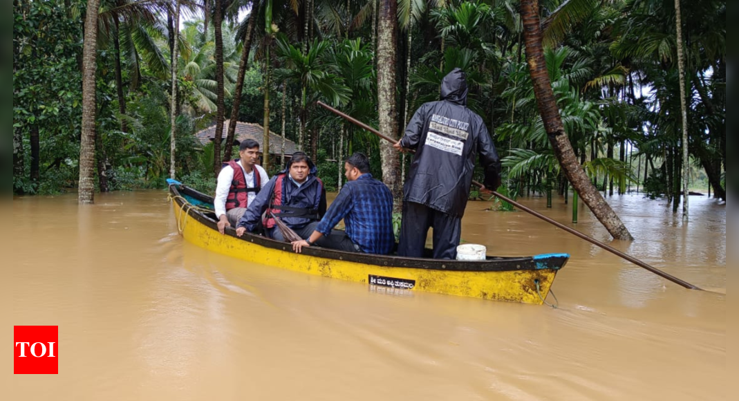 IMD Issues Heavy Rain Alerts for India's Weekend