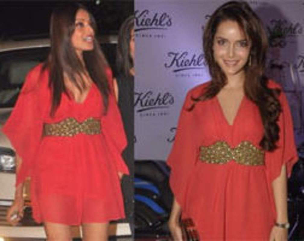 
Bipasha, Shazahn spotted wearing the same outfit
