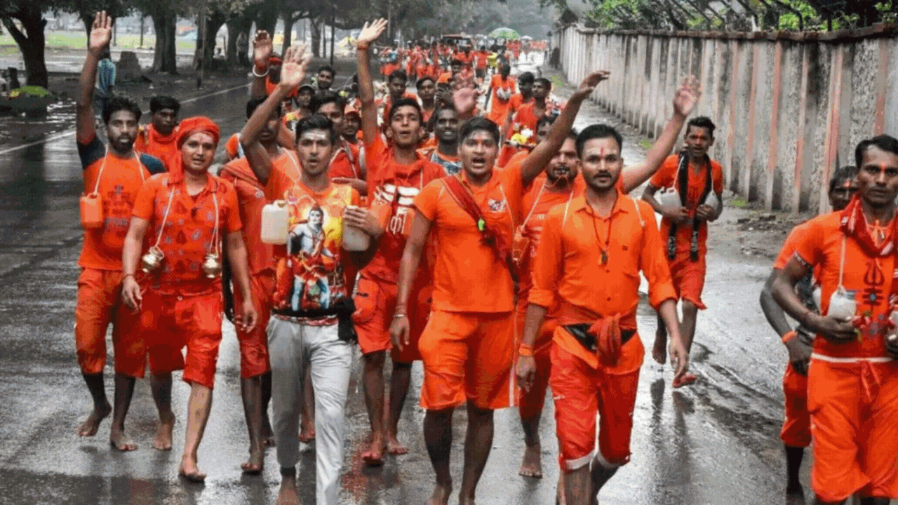 Can't be forced': SC stays UP govt order directing shop owners to display  names outside shops during Kanwar Yatra | India News - Times of India