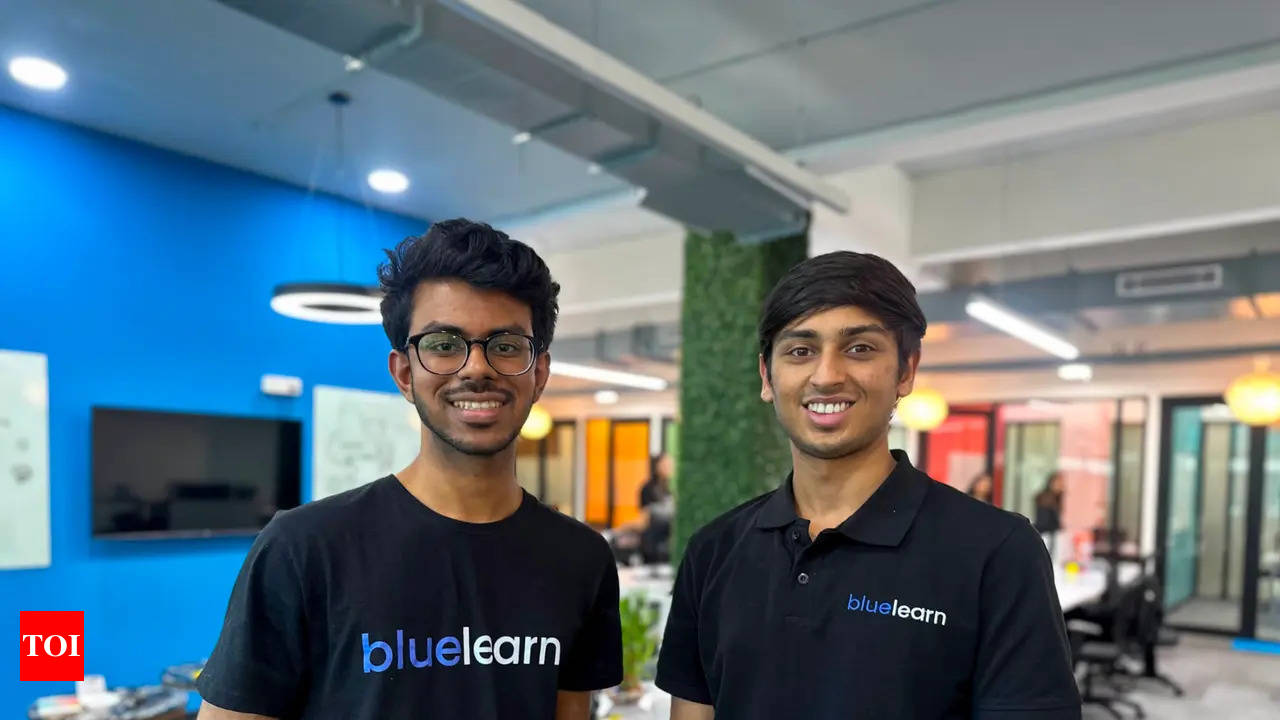 Bengaluru-based edtech startup, claimed to be third-largest student  community, shuts down; founders to return 70% capital to investors - Times  of India