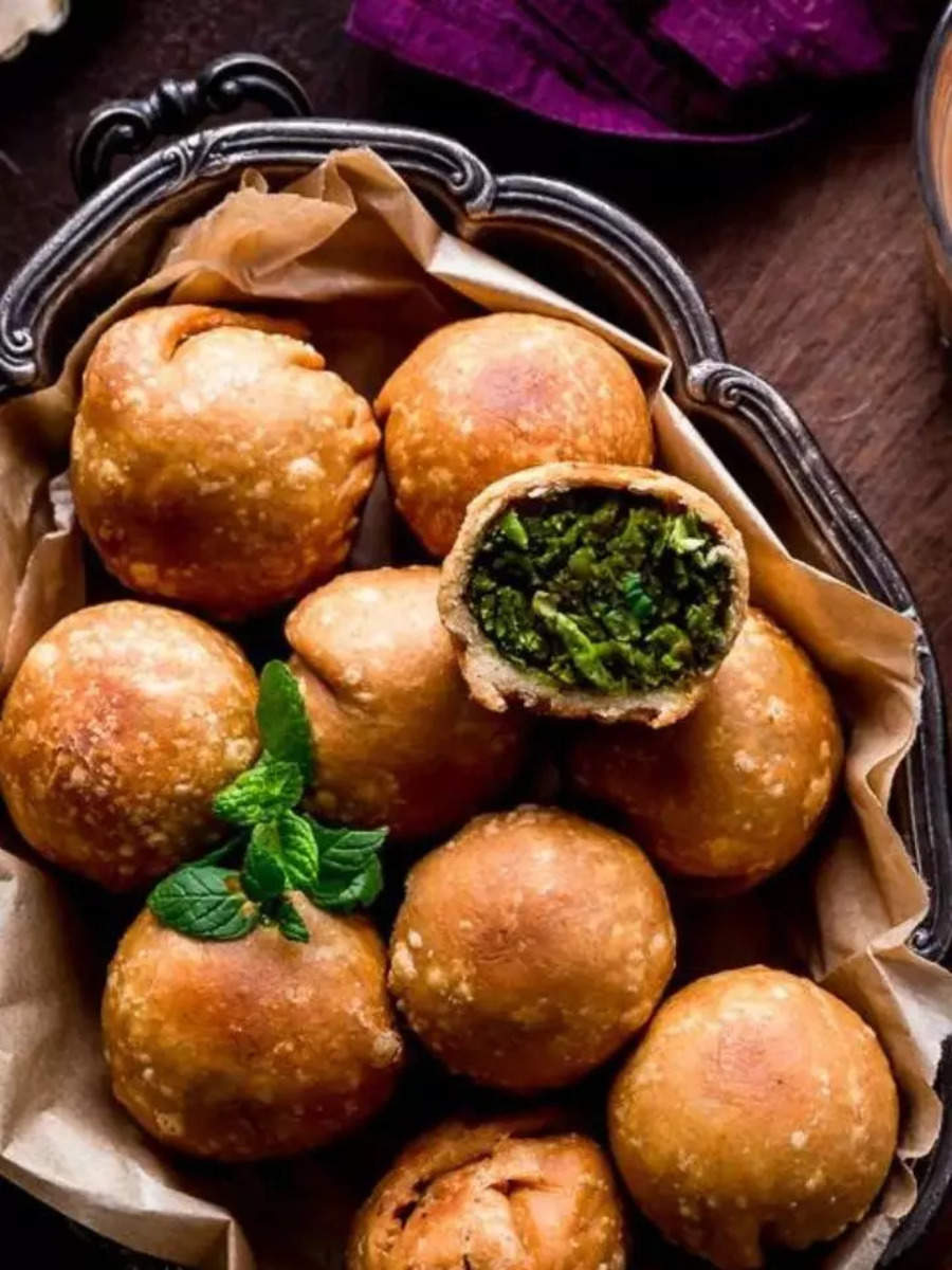 Lilva Kachori, A Gujarati Evening Snack To Pair With Chai | Times Now