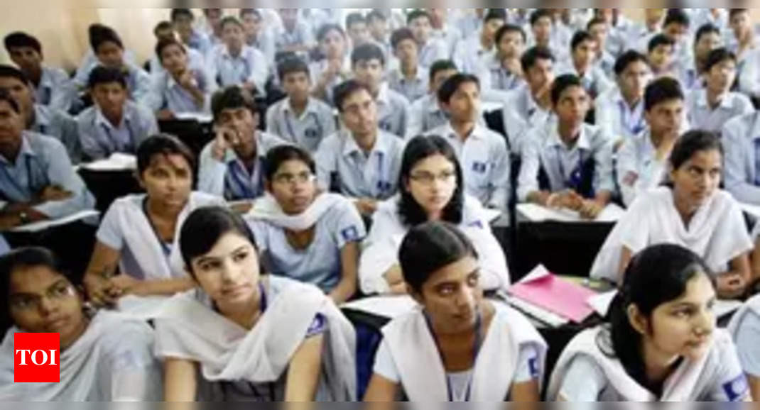 India’s education landscape: 26.52 crore school Students, 4.33 crore in higher education, says economic survey