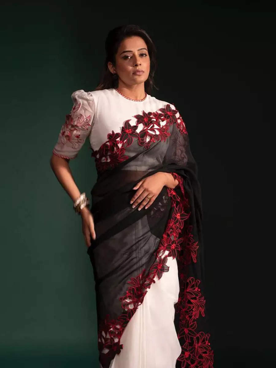 Priyamani stuns in a white saree with red and black fusion | Times of India