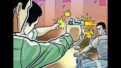 Murder accused, policeman injured in Gaya court firing