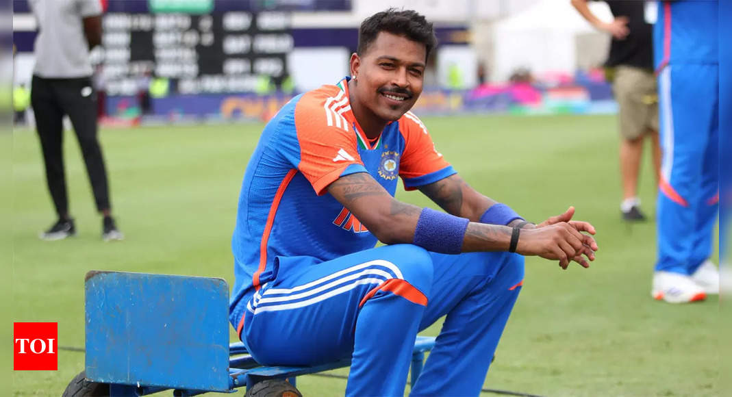 'He couldn't really gain the respect…': Former Sri Lanka cricketer on why Suryakumar Yadav was preferred over Hardik Pandya for India's T20I captaincy | Cricket News – Times of India