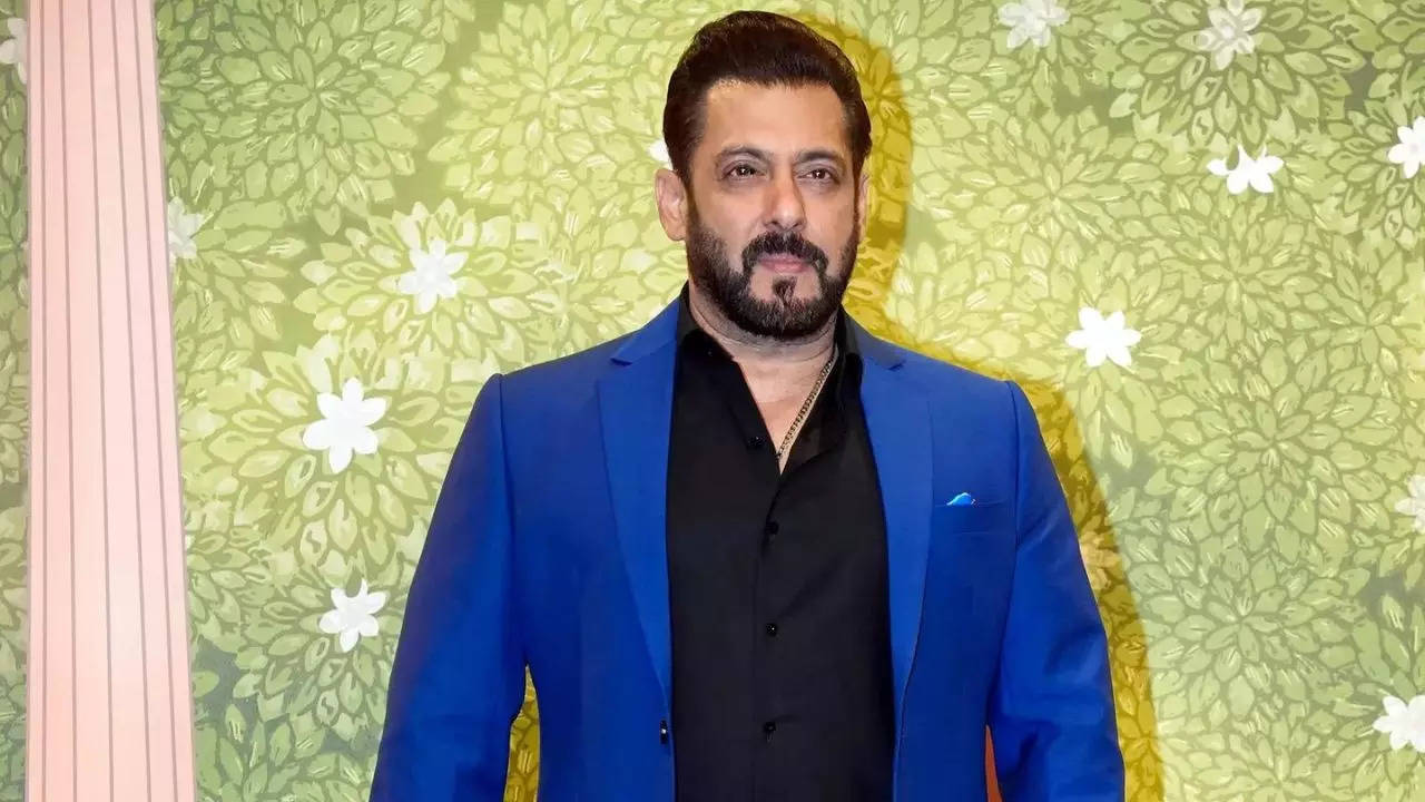 Heard cracker-like sound': What Salman Khan said in chargesheet in Bandra house shooting case | Mumbai News - Times of India