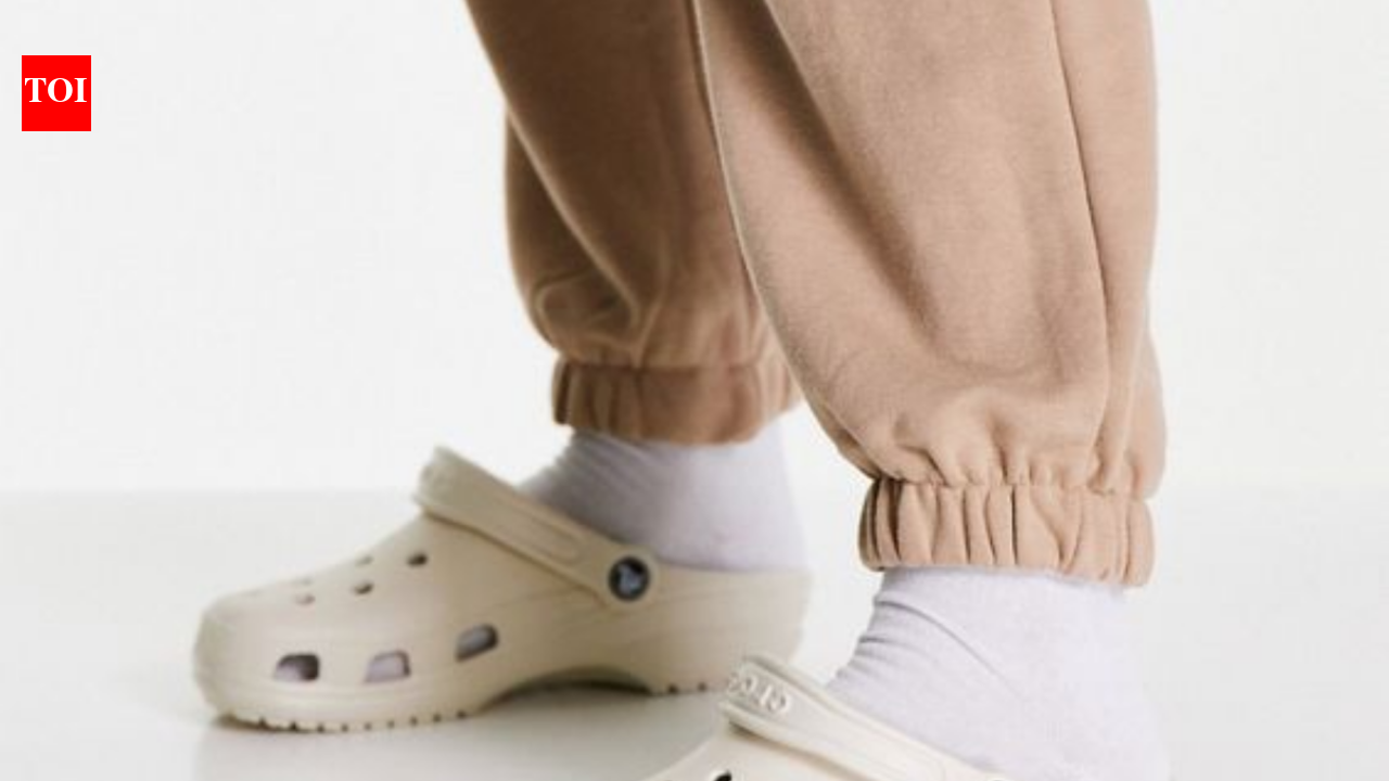 How to identify fake Crocs