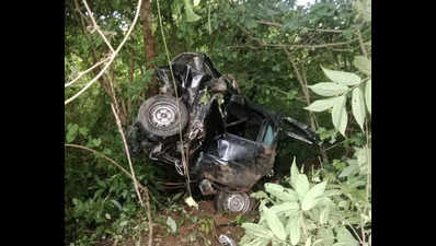 18-yr-old dies as car falls into gorge at Verna