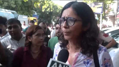 'Swati Maliwal go back': AAP MP faces students' protest after 3 UPSC aspirants die in Delhi's Old Rajender Nagar