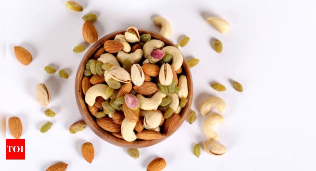 How to eat dry fruits for weight loss? (No, it’s not just by soaking them)