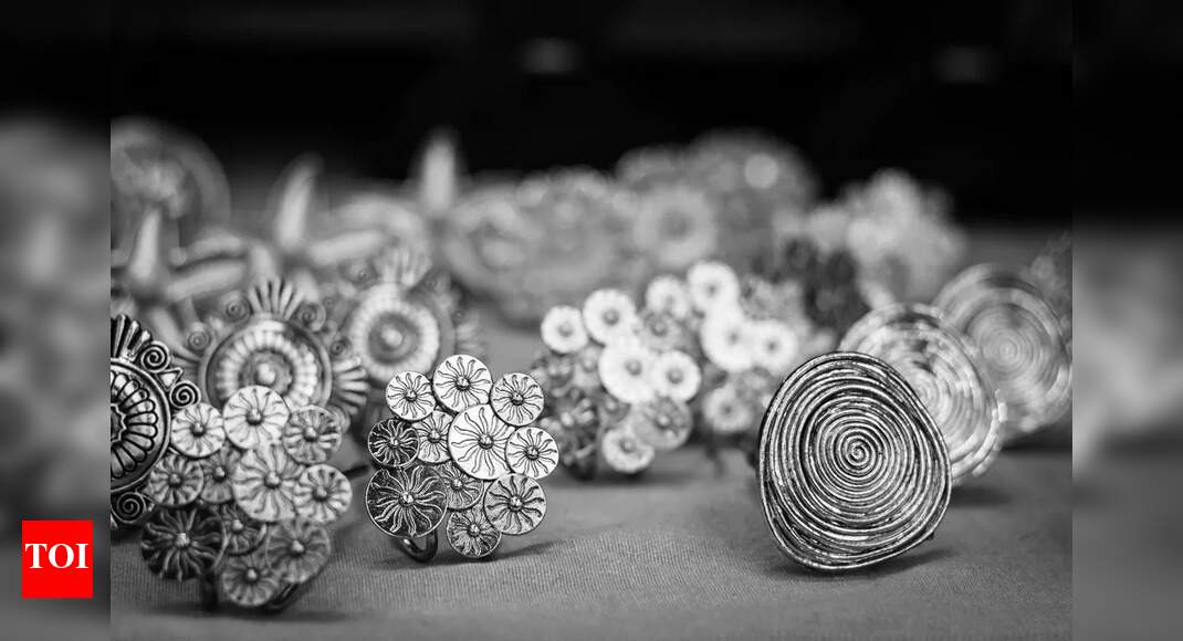 Ultimate guide to buying and maintaining sterling silver jewellery ...