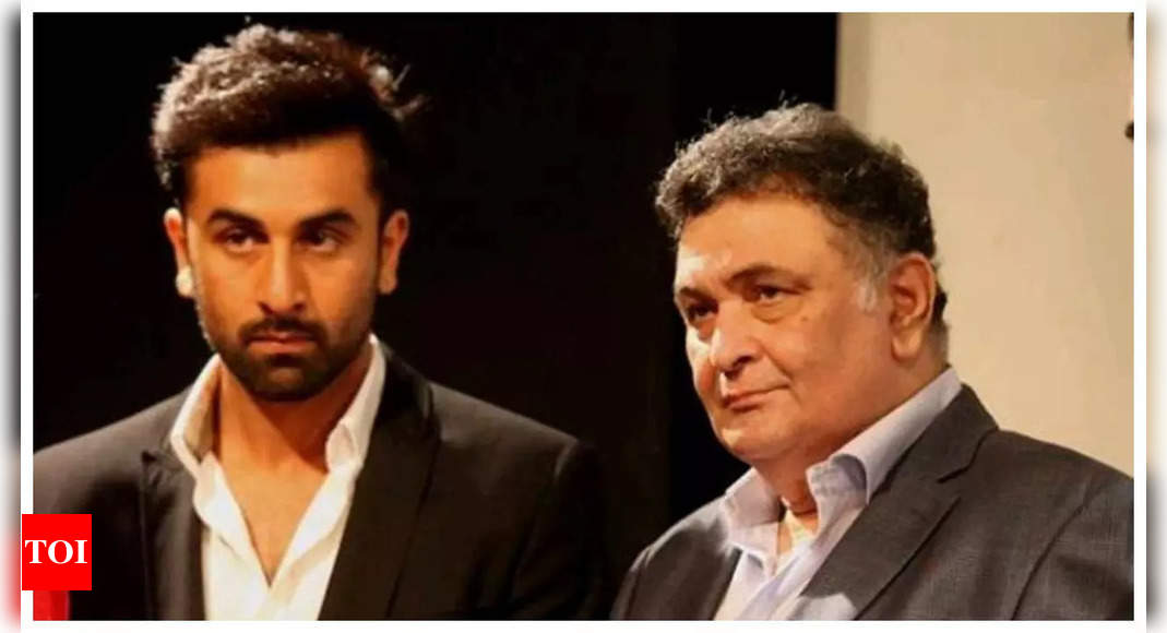 Ranbir Kapoor reveals father Rishi Kapoor was rude towards fans who approached him for autographs and pictures: ‘I would see the fan’s face…’ |