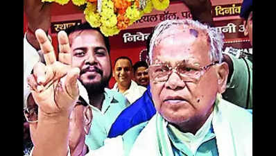 Spl status for Bihar not viable: Manjhi