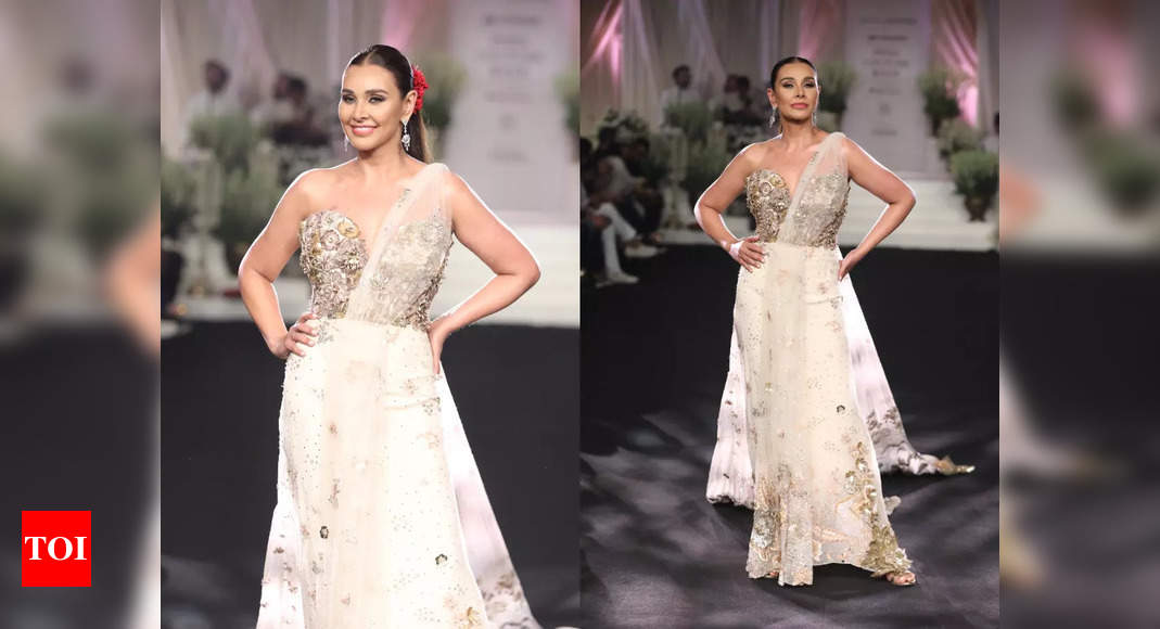 Afreen Afreen Couture Week