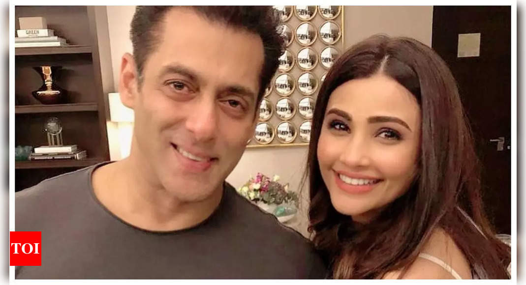 Daisy Shah Praises Salman Khan's Generous Sets