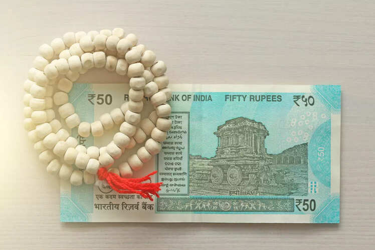Karnataka&rsquo;s Hampi on INR 50