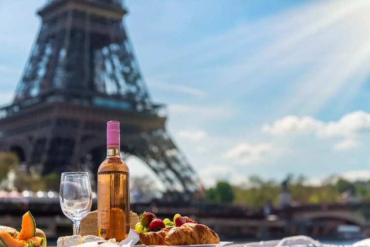 Plan a candle-light dinner at a Michelin-Starred restaurant