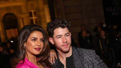 When Nick Jonas thanked Priyanka Chopra for accepting his marriage proposal