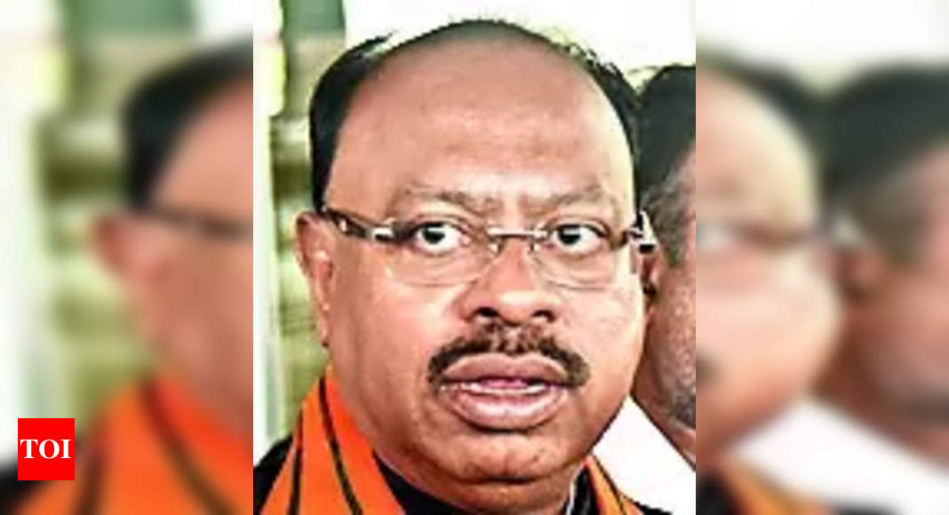 Manoj Jarange Criticizes Political Parties on Maratha Reservations