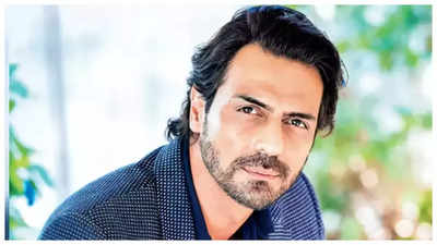 Arjun Rampal praises Shah Rukh Khan's depth and dedication