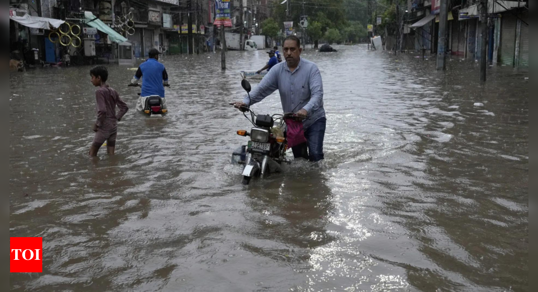 Pakistan’s cultural capital sees record rainfall, flooding streets and affecting daily life – Times of India