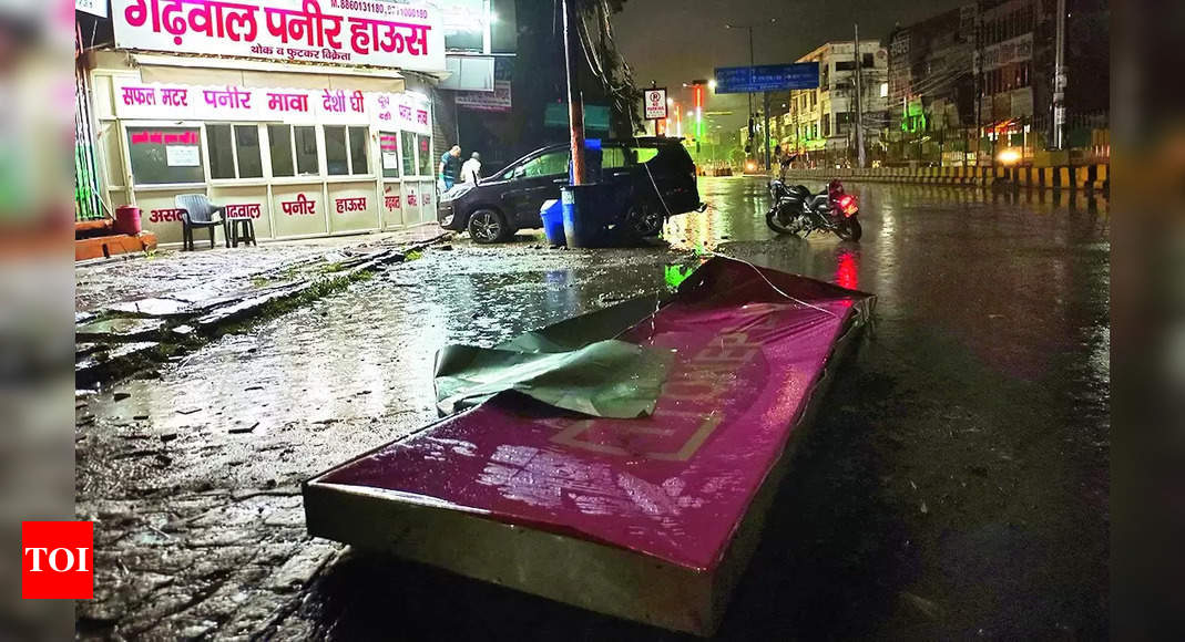 Severe Rainfall Causes Multiple Deaths in Jaipur