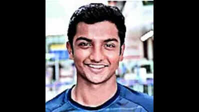 Arafat bowls Evergreen to thumping victory