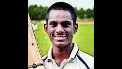 Arafat bowls Evergreen to thumping victory