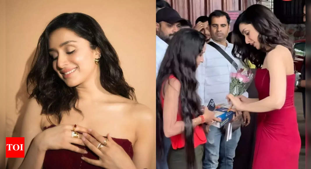 Shraddha gorges on Jalebi offered by a fan