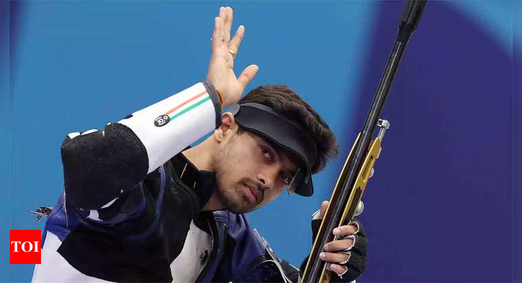 Swapnil Kusale Wins Bronze in 50m Rifle