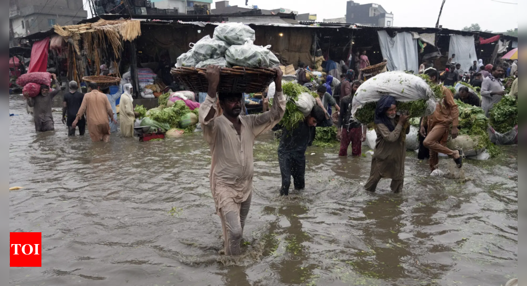 Pakistan: Lahore records heaviest rainfall in years – Times of India