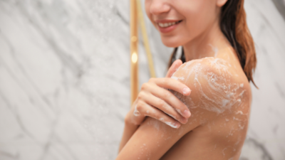 Best Body Washes for Women: Luxurious Lather and Lasting Fragrance