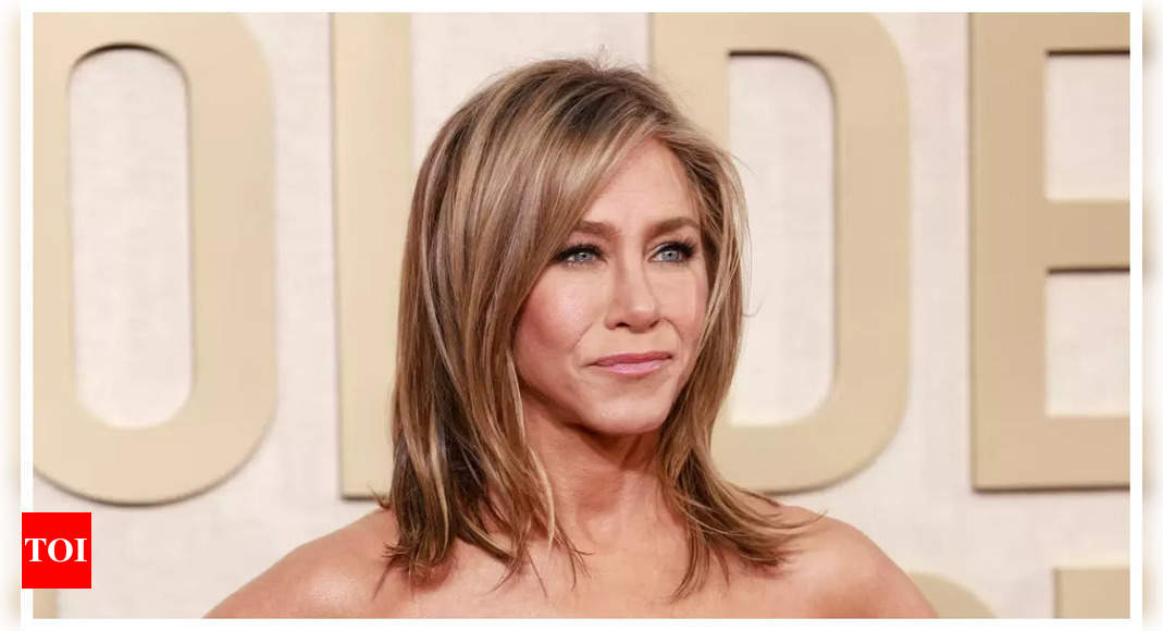 Jennifer Aniston Haircut: Jennifer Aniston looks chic in ‘The Rachel’ 2.0 haircut with stunning butter-blonde highlight – See photos |