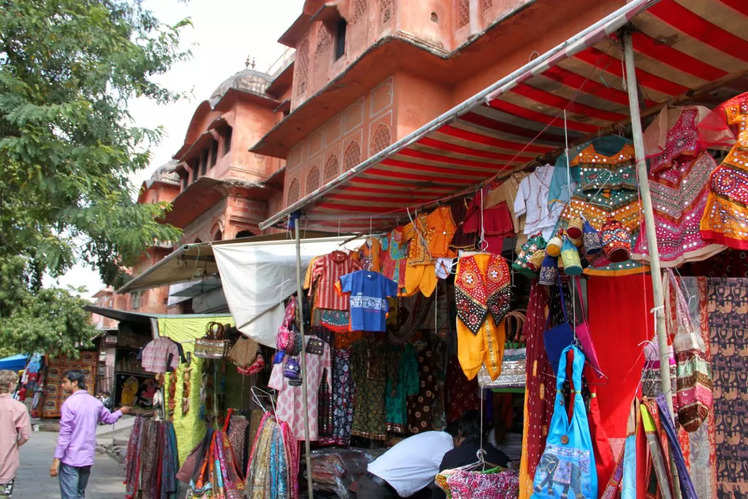 Going on a shopping spree in Jaipur: 5 most colourful markets | Times ...